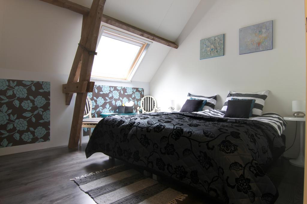 D'N Twist Bed and Breakfast Overloon Habitación foto