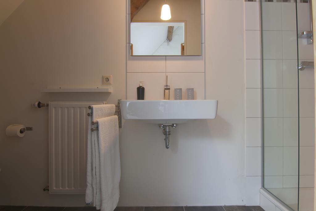 D'N Twist Bed and Breakfast Overloon Habitación foto