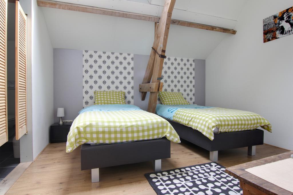 D'N Twist Bed and Breakfast Overloon Exterior foto